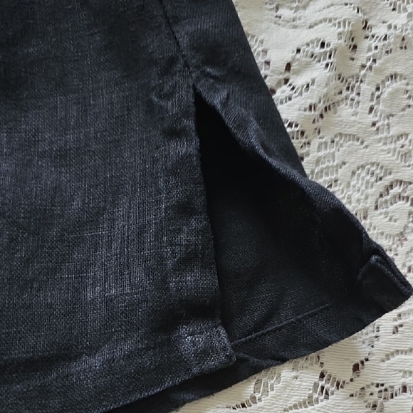 Elizabeth Suzann Black Linen Blouse - Picture 2 of 5